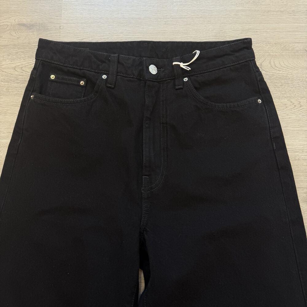 Toteme Barrel Leg Jeans Womens 27 Black High Rise Cropped Curved Denim NWT - Picture 2 of 16